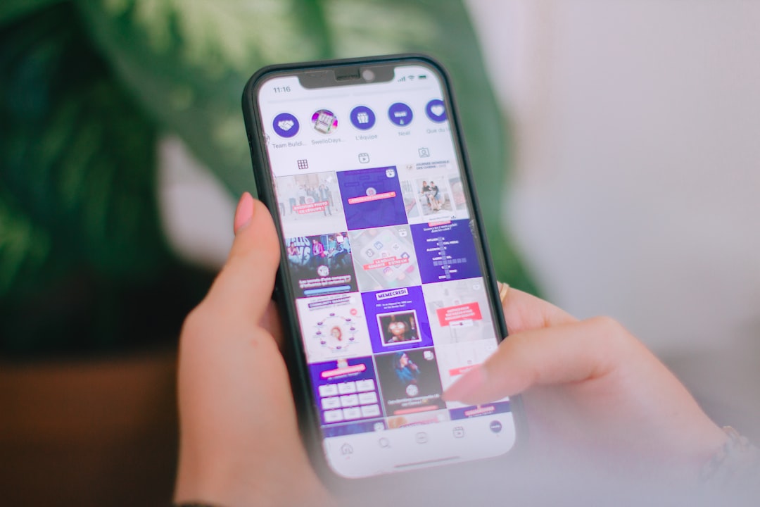 Navigating the Evolving Landscape of Social Media Management: Trends and Insights